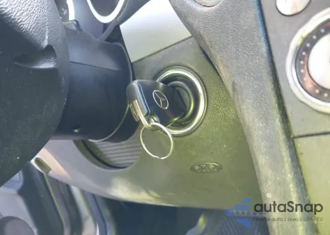 2005 Mercedes-Benz Slk 350 from USA, damaged, VIN WDBWK56FX5F030039